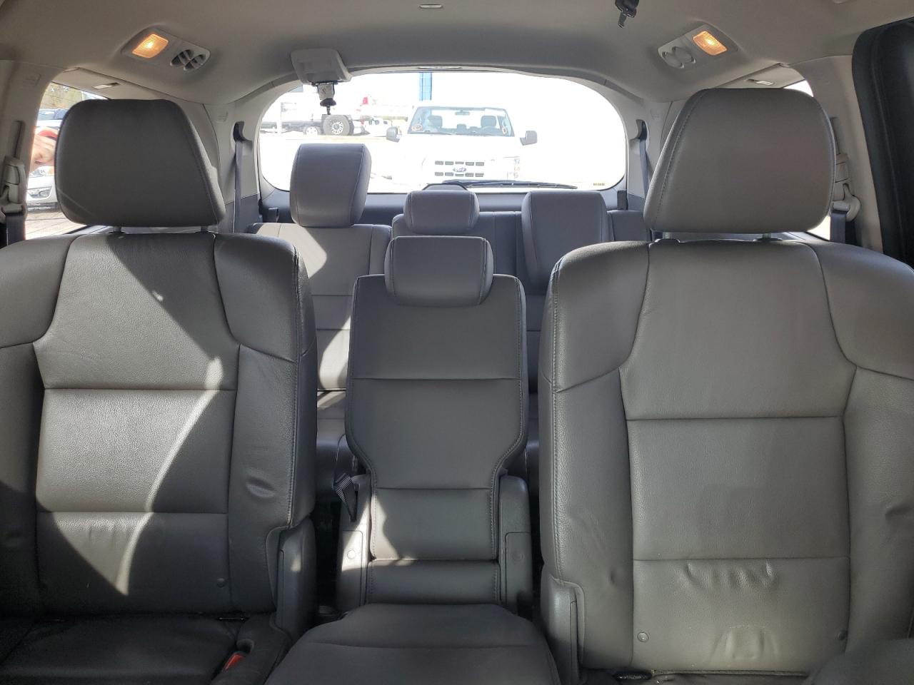 2016 Honda Odyssey - Image 10