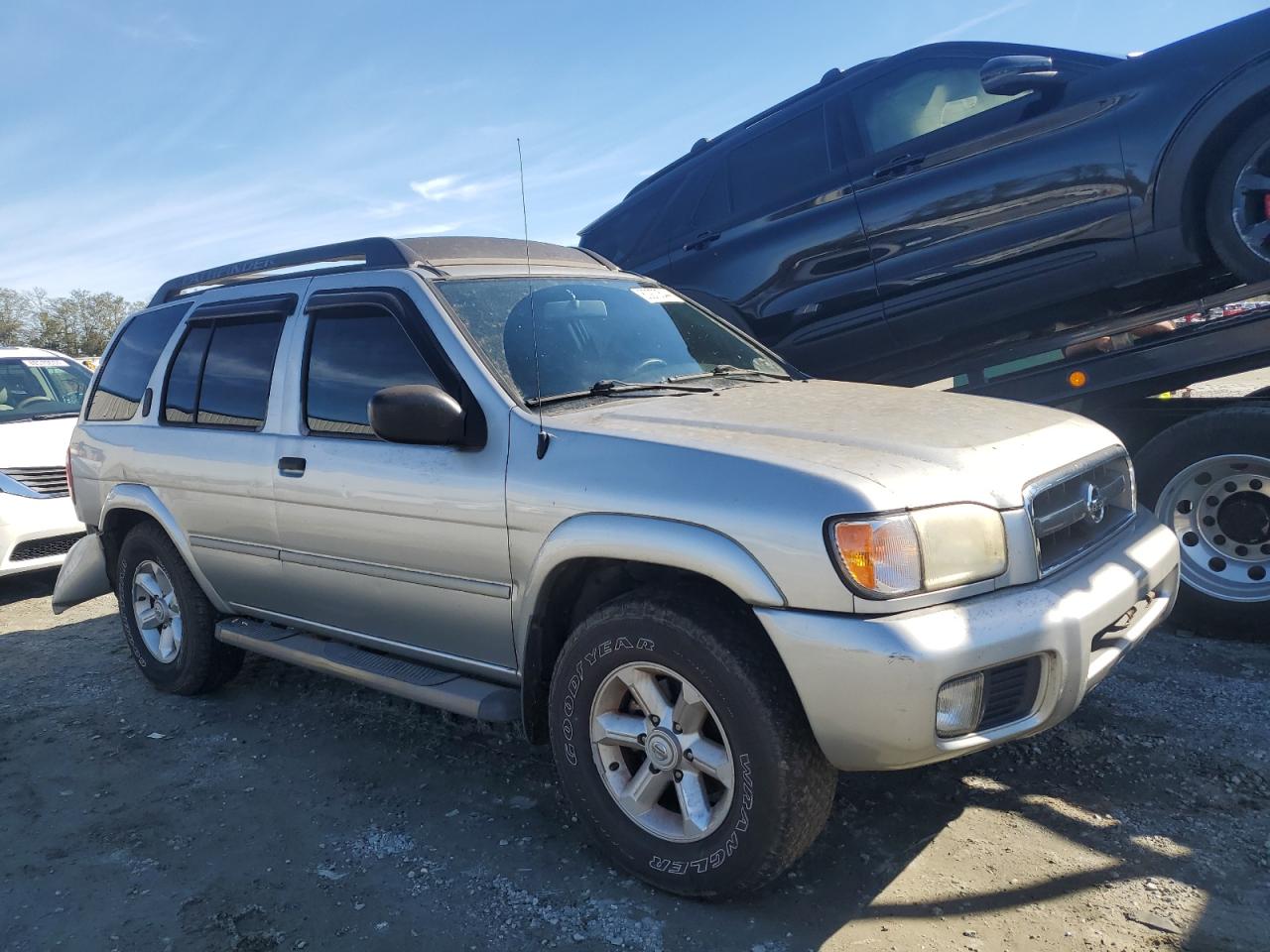 2004 Nissan Pathfinder - Image 4