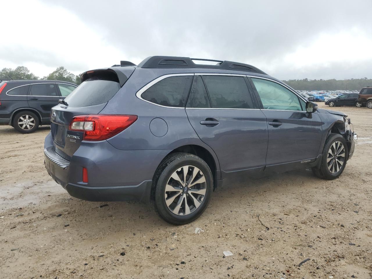 2016 Subaru Outback - Image 3