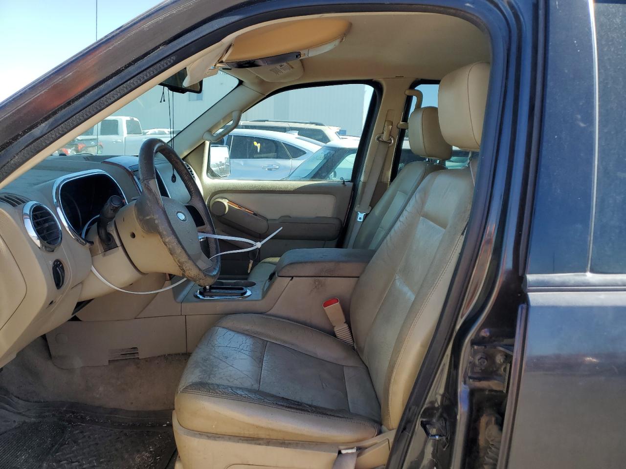 2007 Ford Explorer Eddie Bauer VIN: 1FMEU74E47UB36199 Lot: 81128534