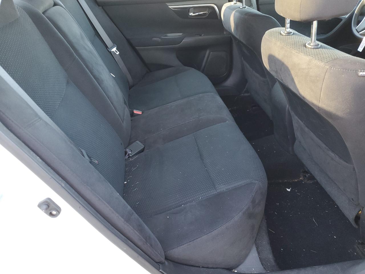 2014 Nissan Altima - Image 10