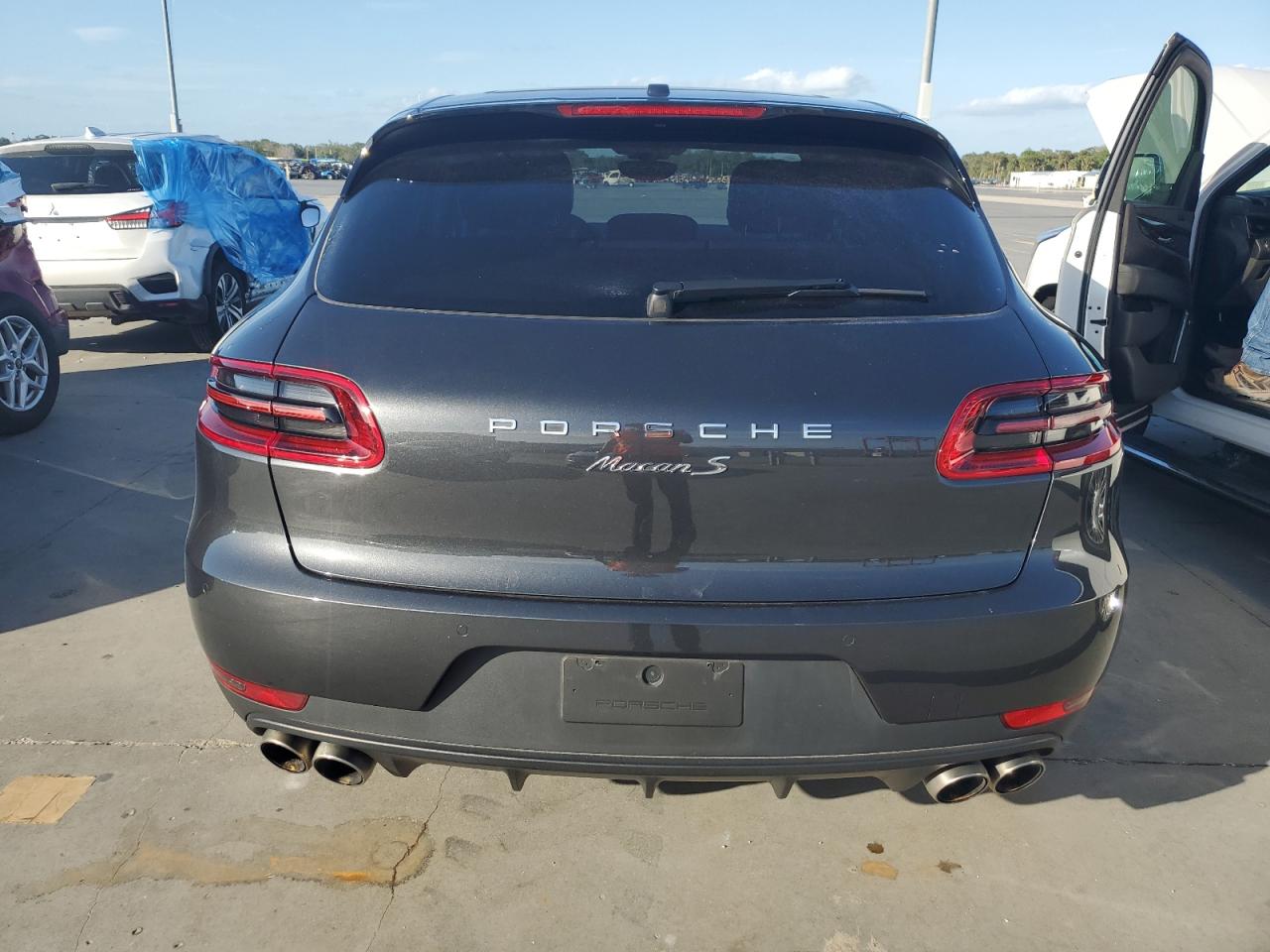 2018 Porsche Macan S VIN: WP1AB2A59JLB34928 Lot: 80833474