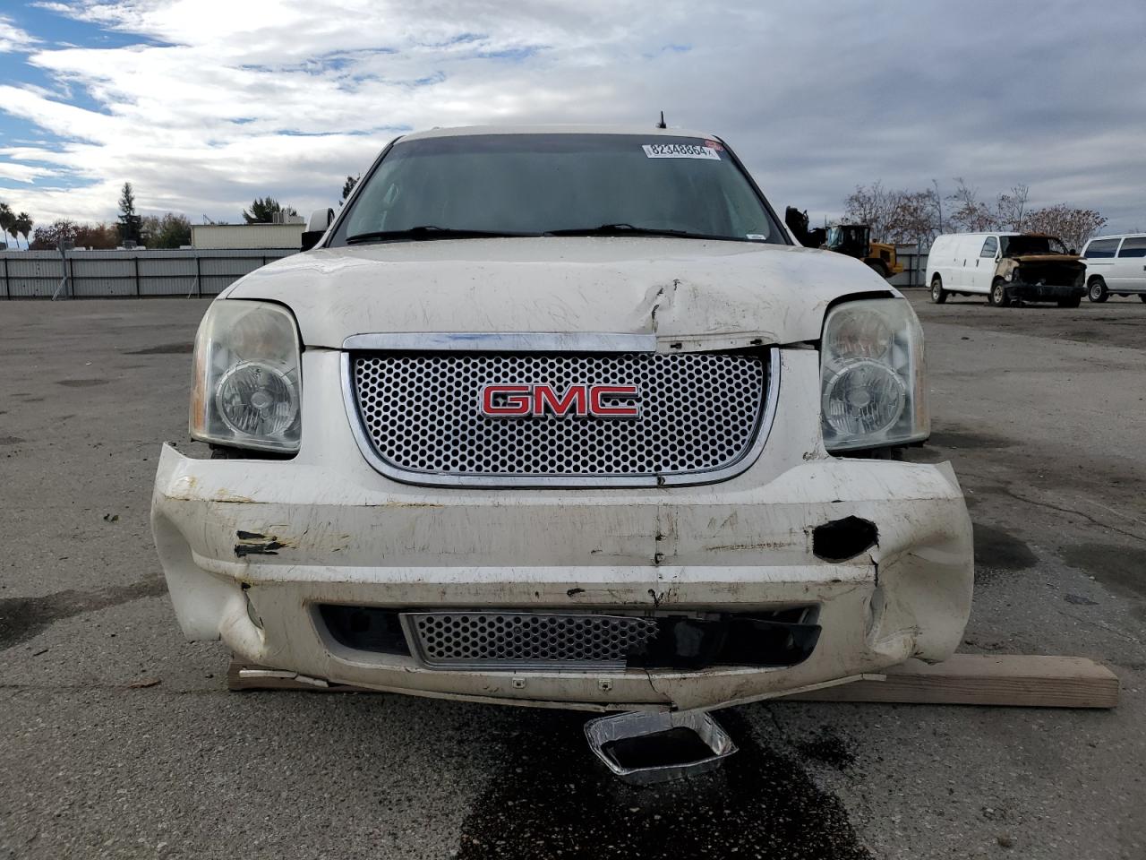 2012 GMC Yukon - Image 5
