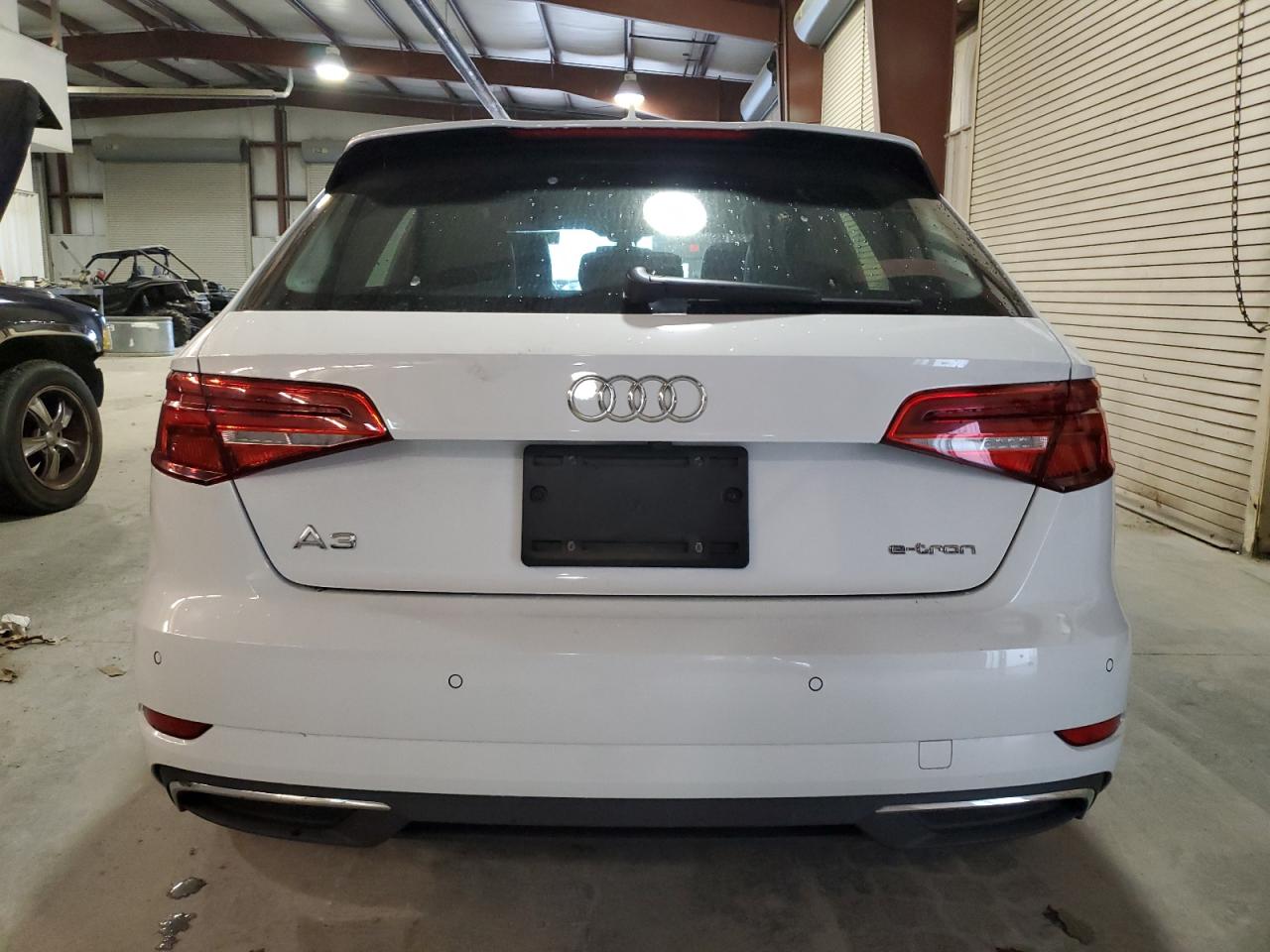 2018 Audi A3 E-Tron Prestige VIN: WAUSPBFF0JA109594 Lot: 79894814