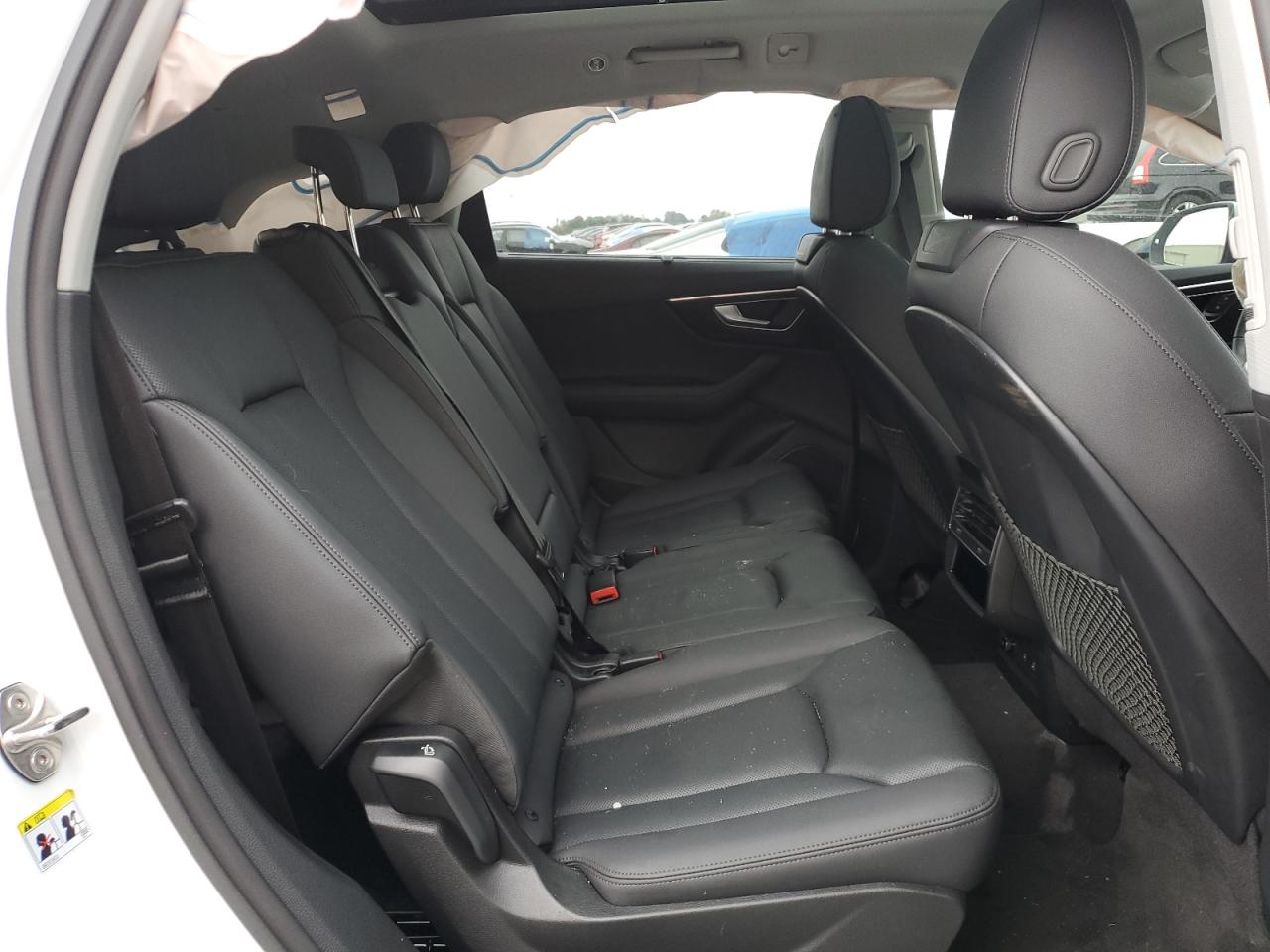 2023 Audi Q7 - Image 11