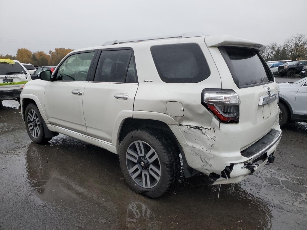 2018 Toyota 4Runner - Image 2