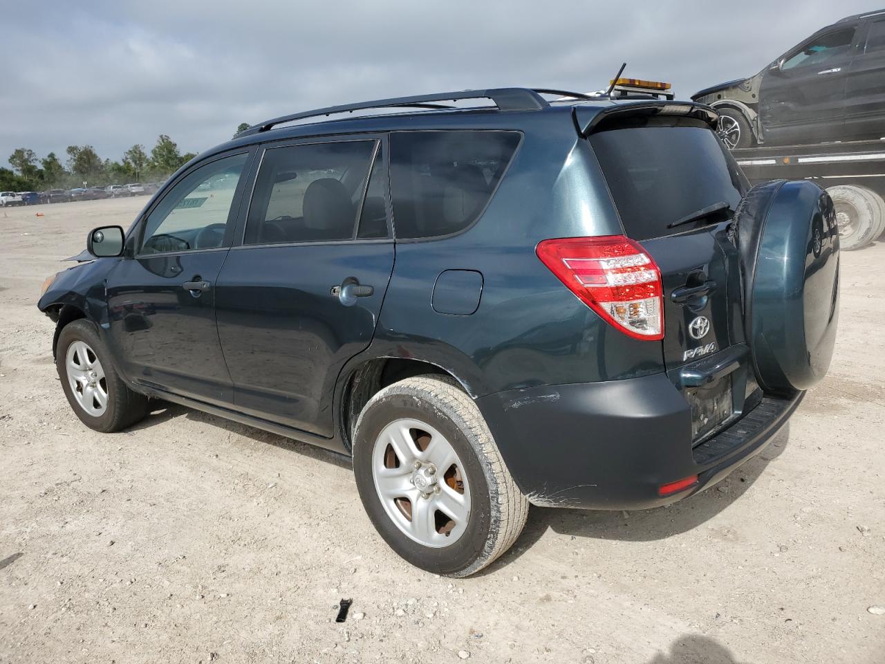 2012 Toyota RAV 4 - Image 2