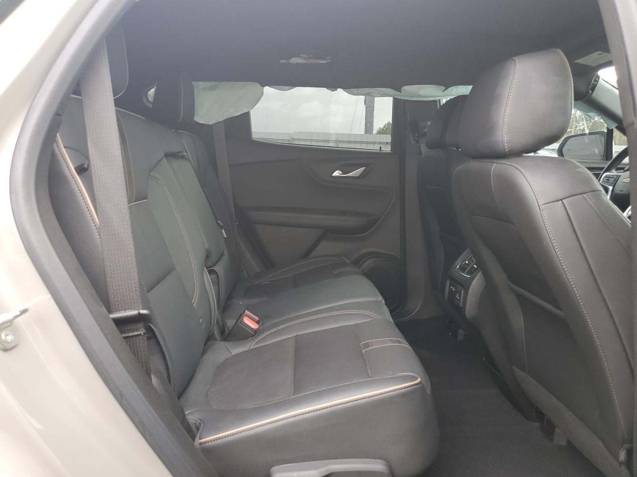 2022 Chevrolet Blazer - Image 11