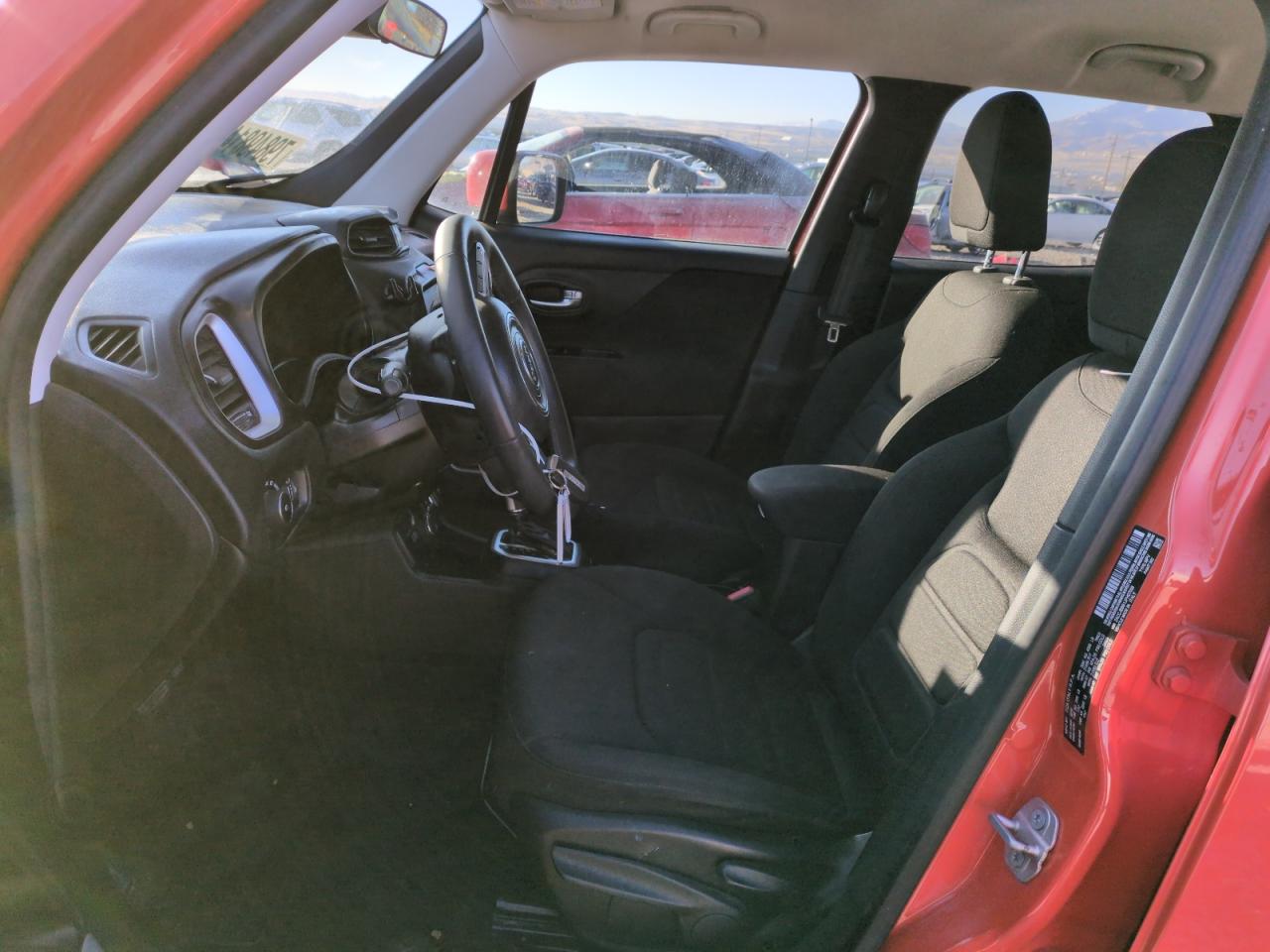 2018 Jeep Renegade - Image 7