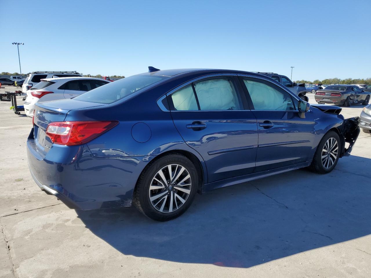 2019 Subaru Legacy - Image 3