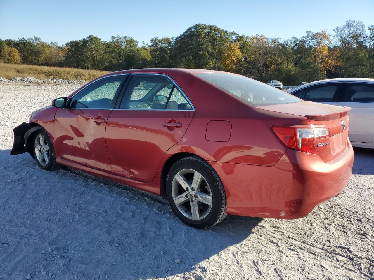 VIN 4T1BF1FK7DU660150 2013 TOYOTA CAMRY no.2