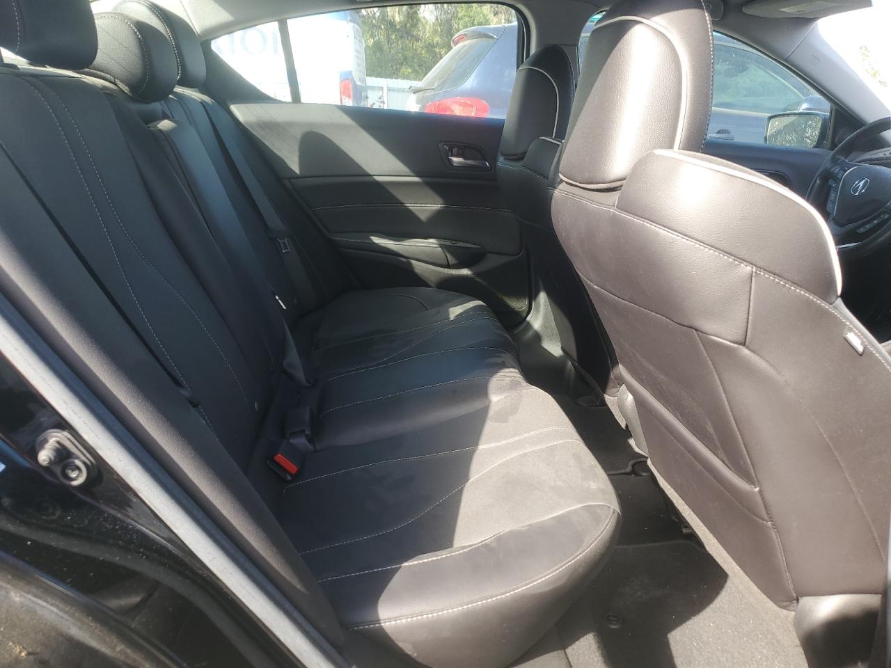 2022 Acura ILX - Image 10
