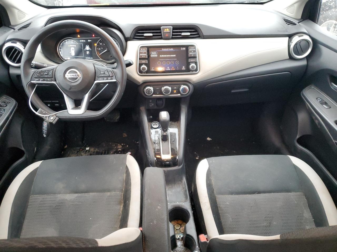 2020 Nissan Versa - Image 8