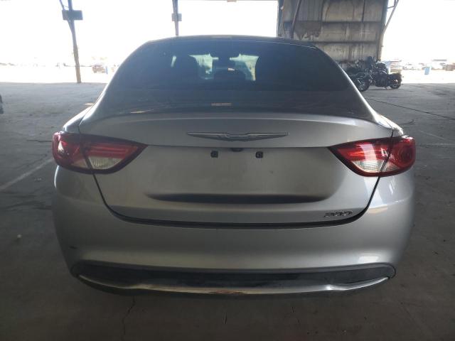 Sedans CHRYSLER 200 2016 Srebrny