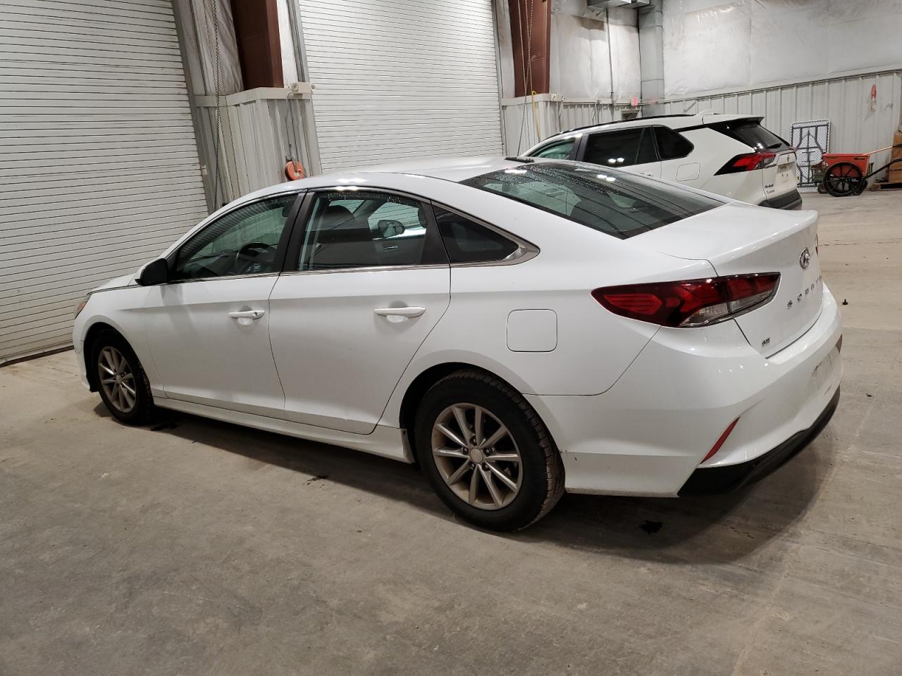 2018 Hyundai Sonata - Image 2