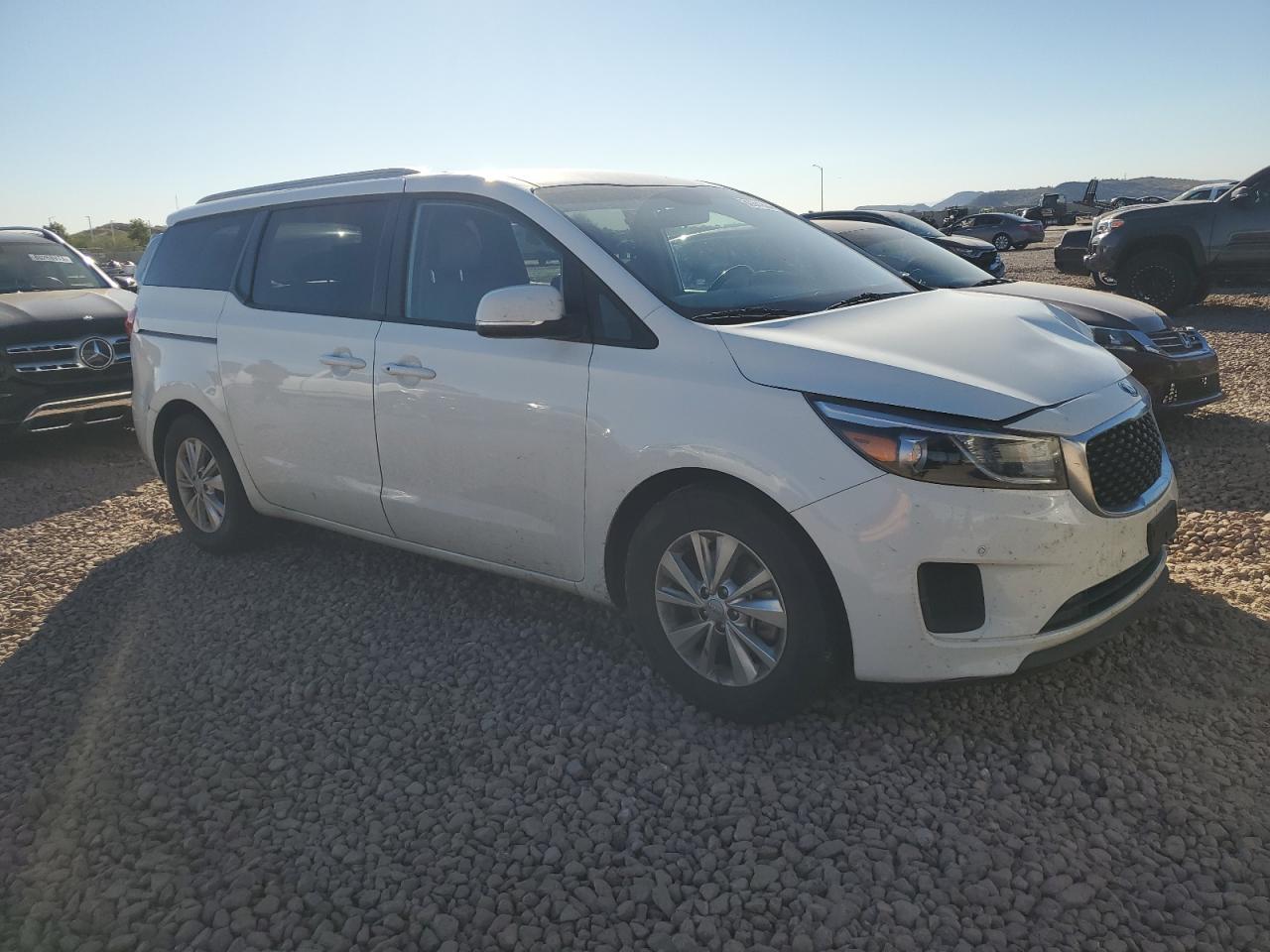 VIN KNDMB5C11H6338674 2017 KIA All Models no.4