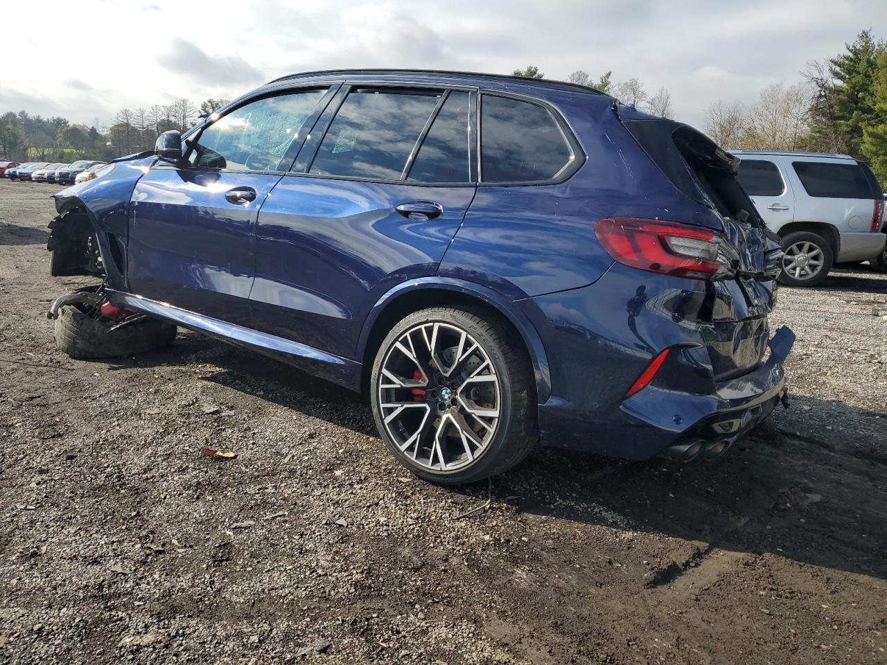 2021 BMW X5 - Image 2