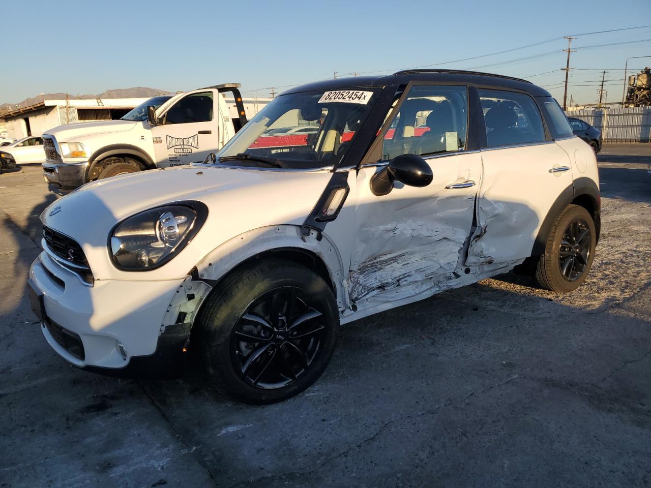 2016 MINI Cooper - Image 1