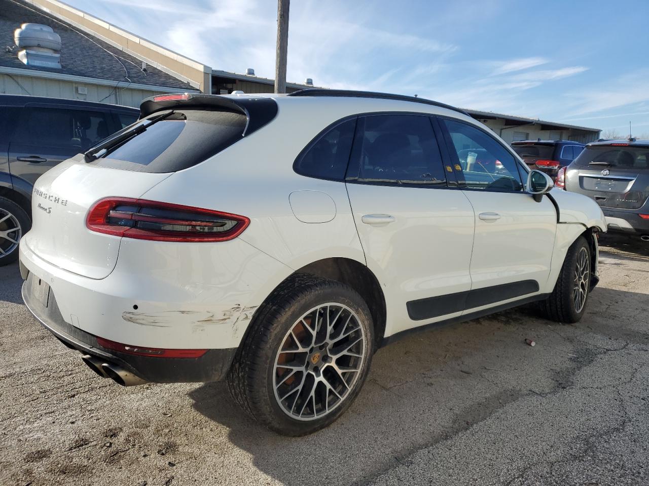 2018 Porsche Macan - Image 3