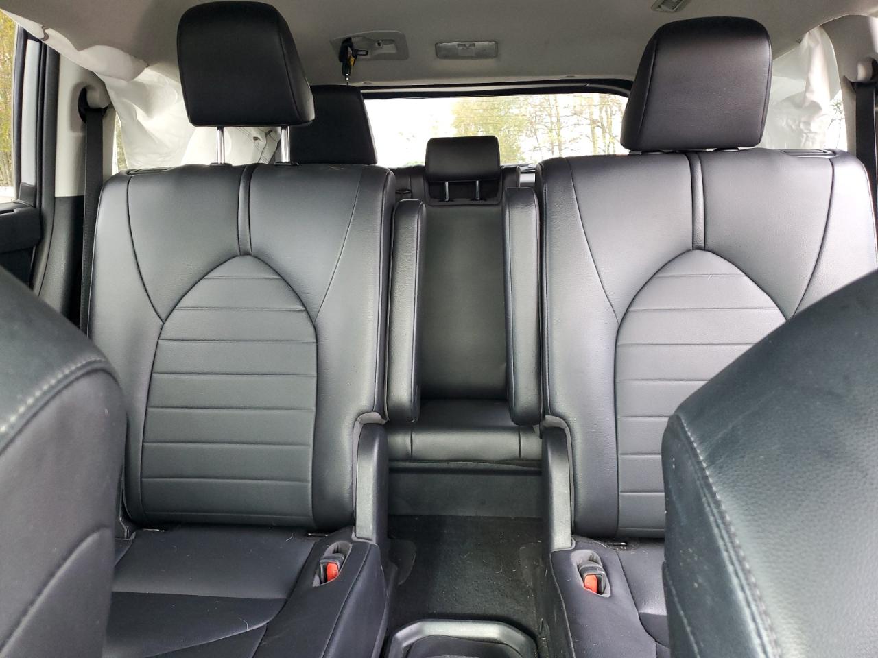 2021 Toyota Highlander - Image 10