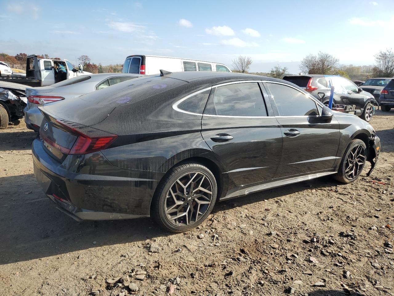 2021 Hyundai Sonata - Image 3