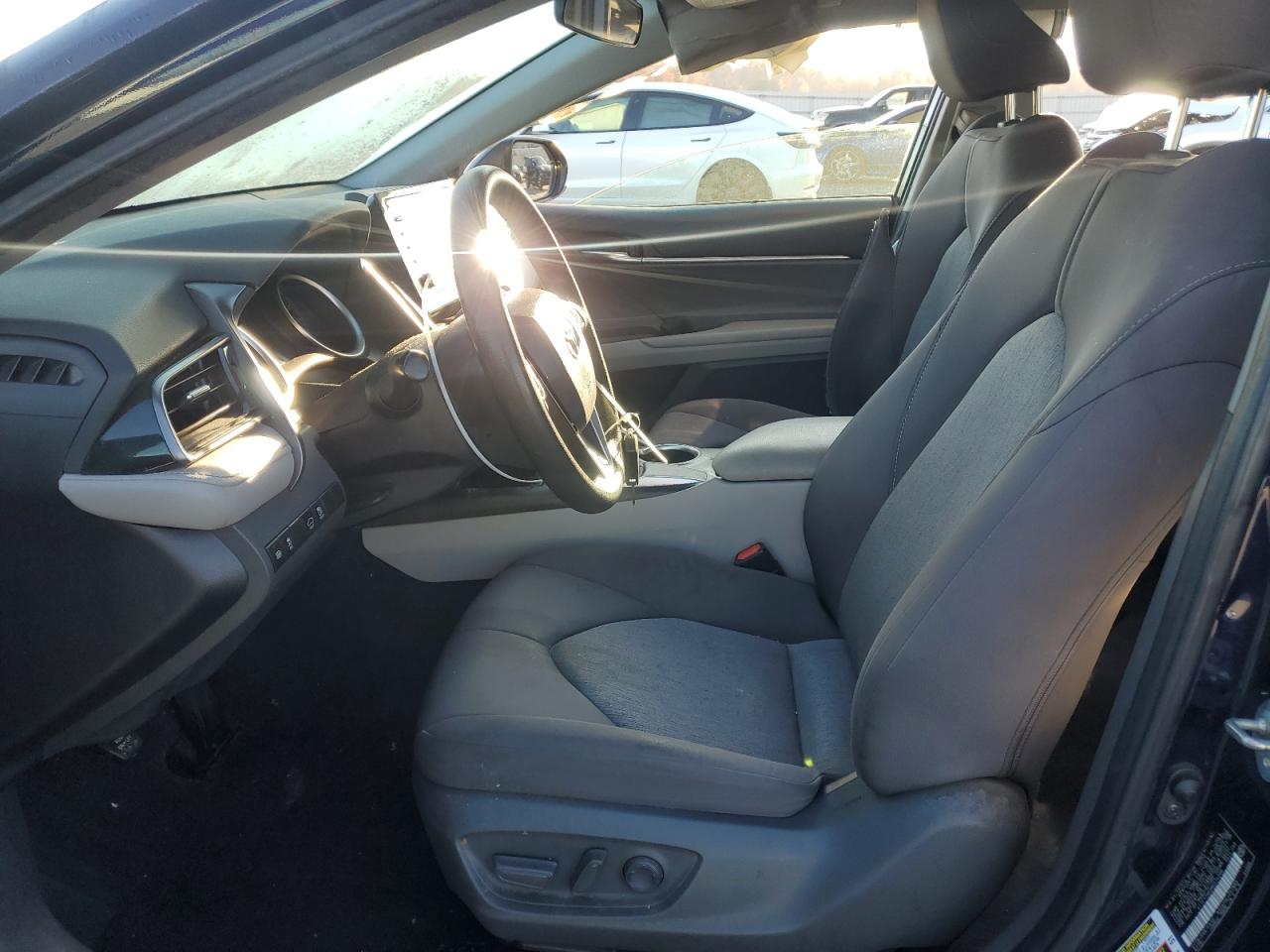 2021 Toyota Camry - Image 7