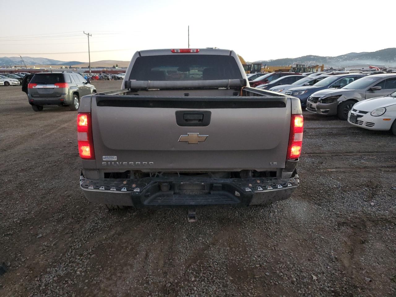 2009 Chevrolet Silverado - Image 6