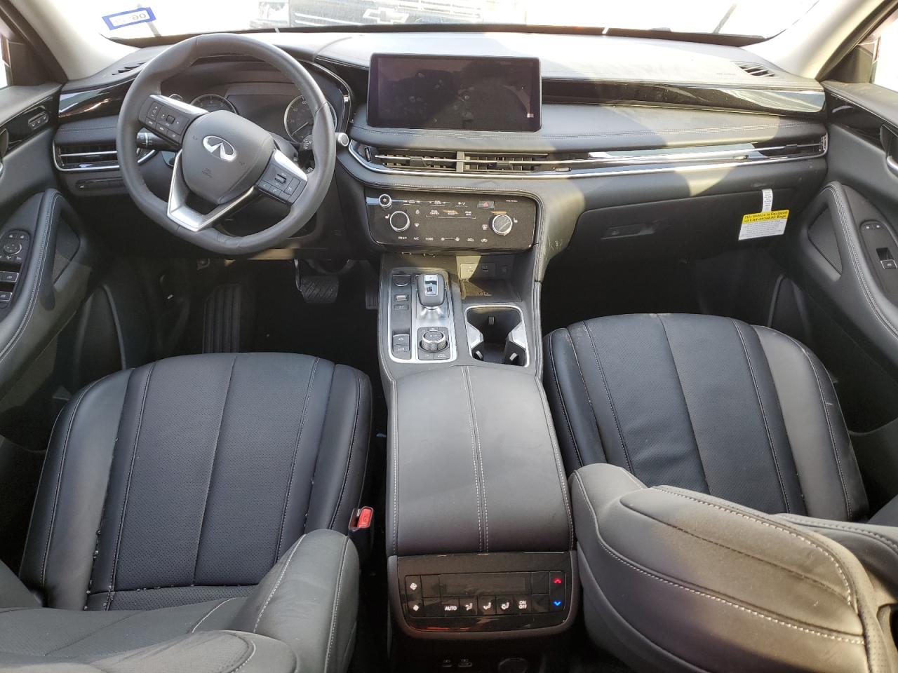 2024 Infiniti QX60 - Image 8