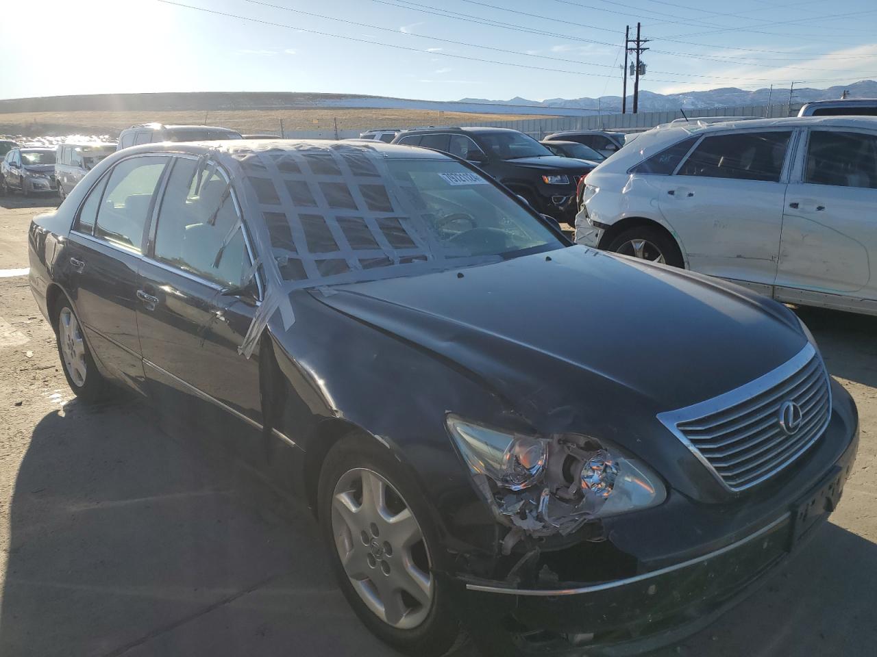 2004 Lexus LS - Image 4