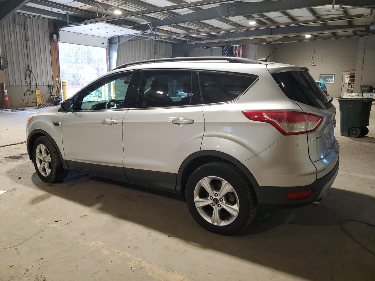 2015 Ford Escape - Image 2