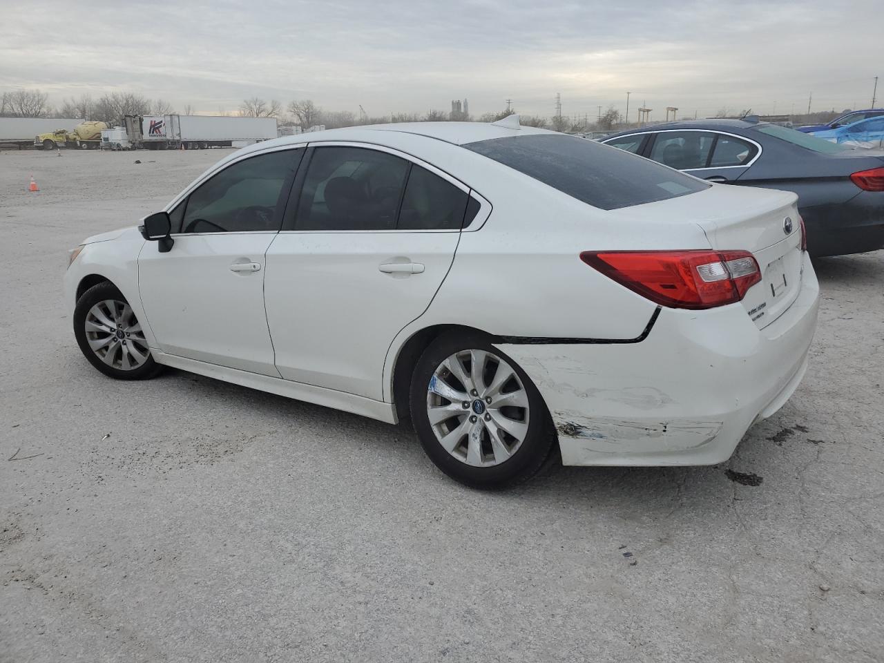 2017 Subaru Legacy - Image 2