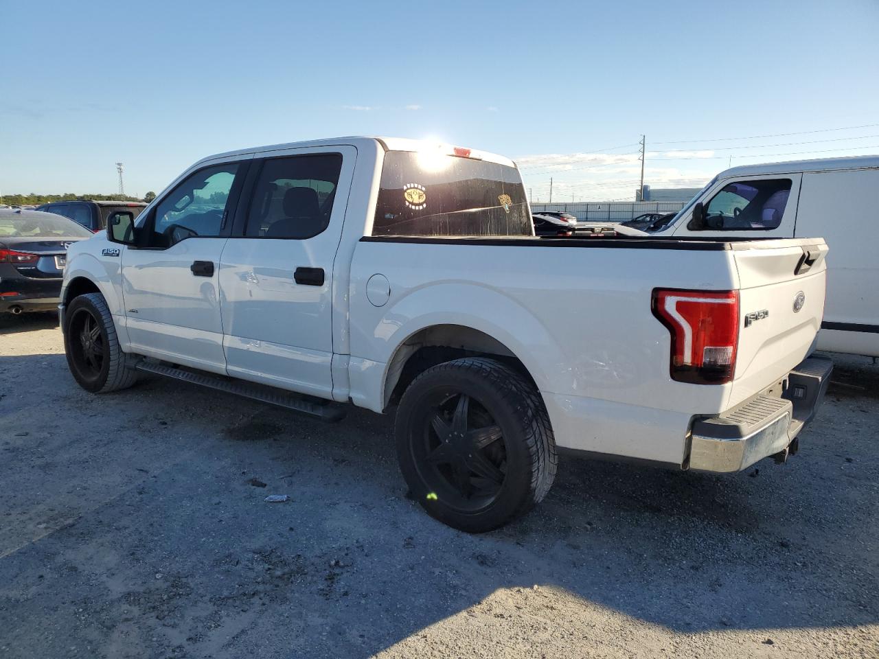 2016 Ford F-150 - Image 2