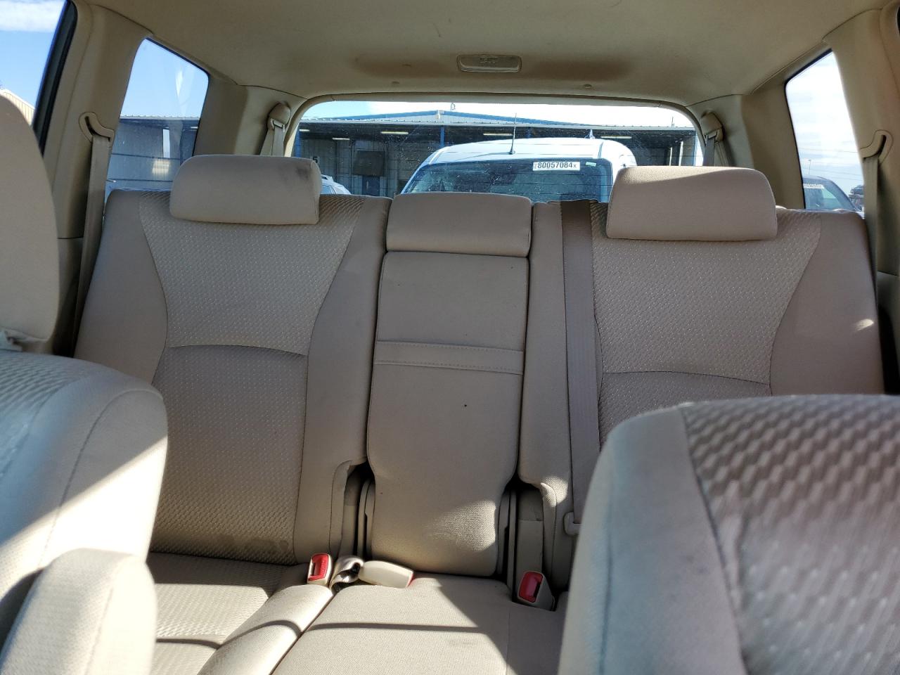 2005 Toyota Highlander - Image 10