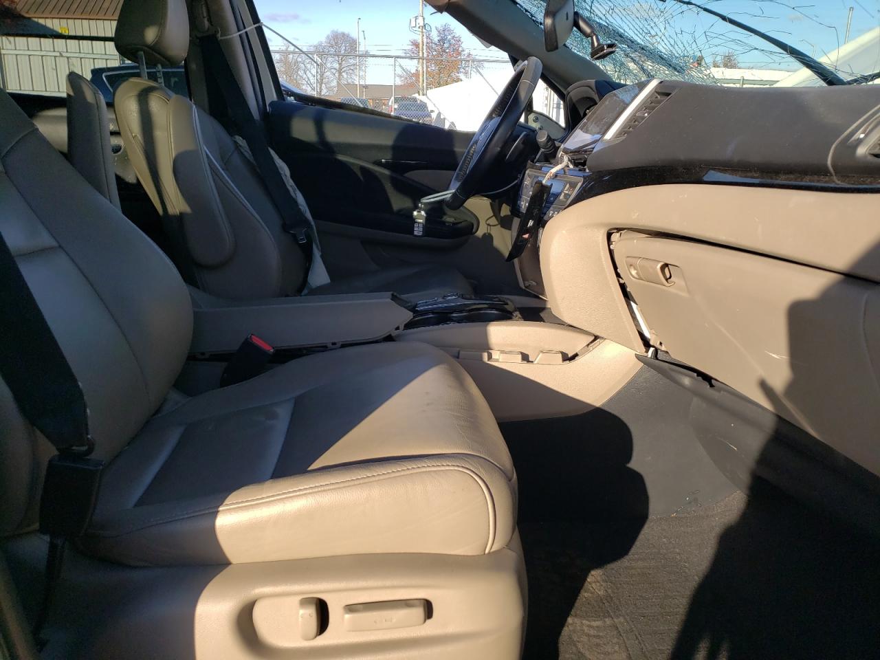 2016 Honda Pilot - Image 7