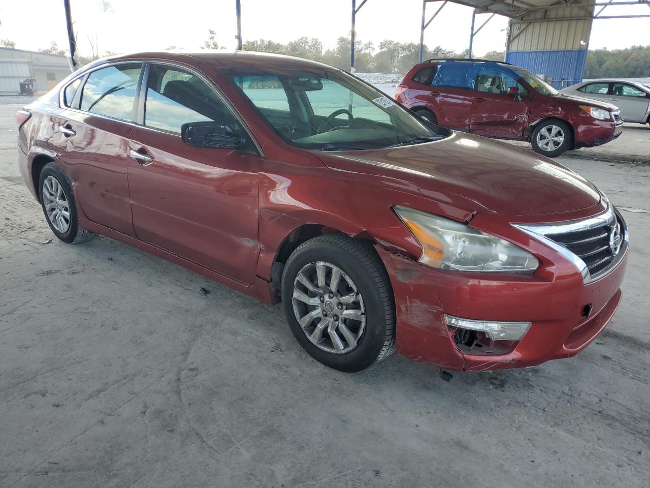 2015 Nissan Altima - Image 4
