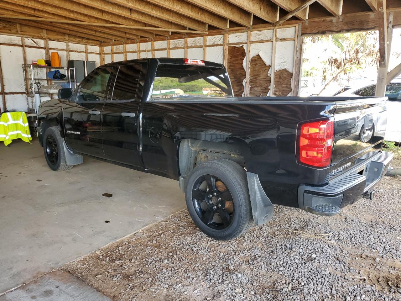 2015 Chevrolet Silverado - Image 2
