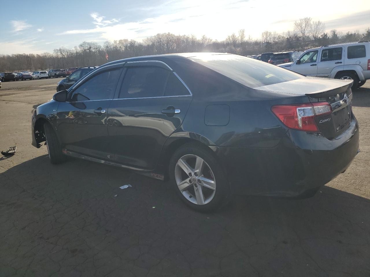 2014 Toyota Camry - Image 2