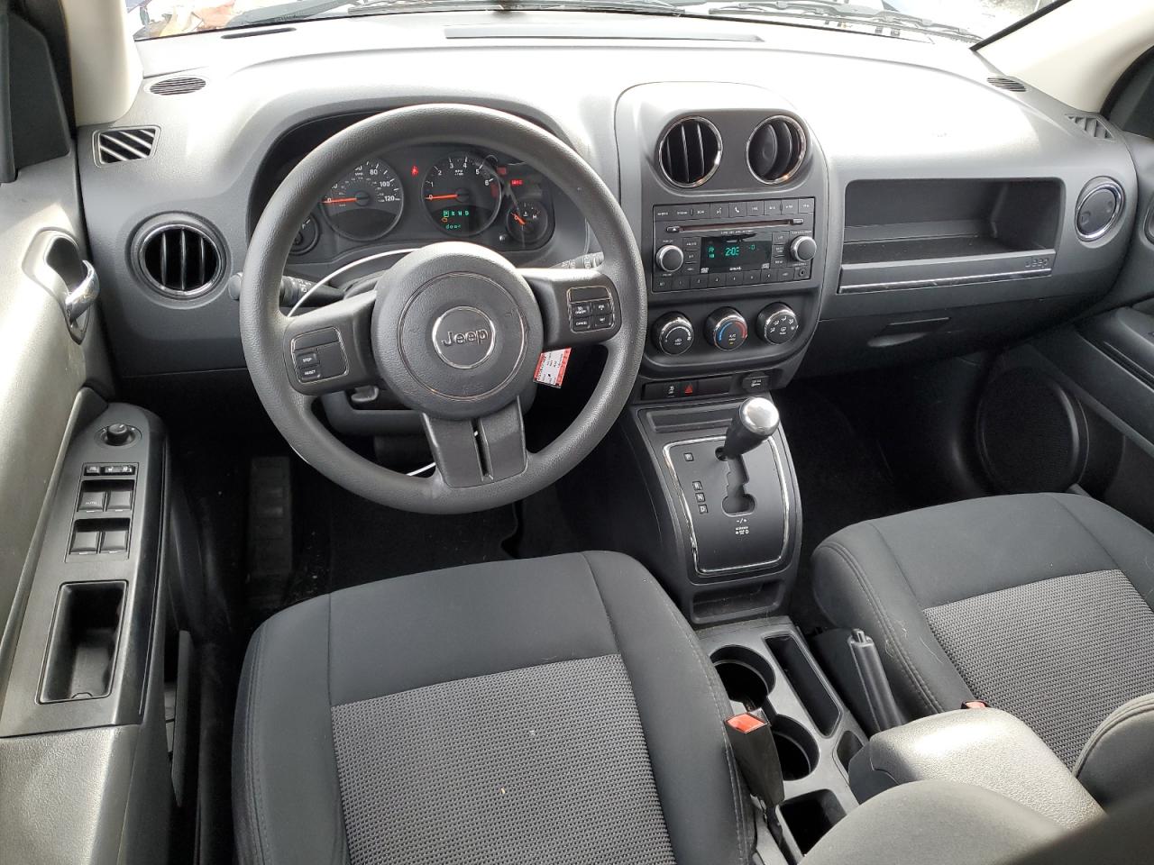 2012 Jeep Compass Sport VIN: 1C4NJDBB2CD633573 Lot: 81453374