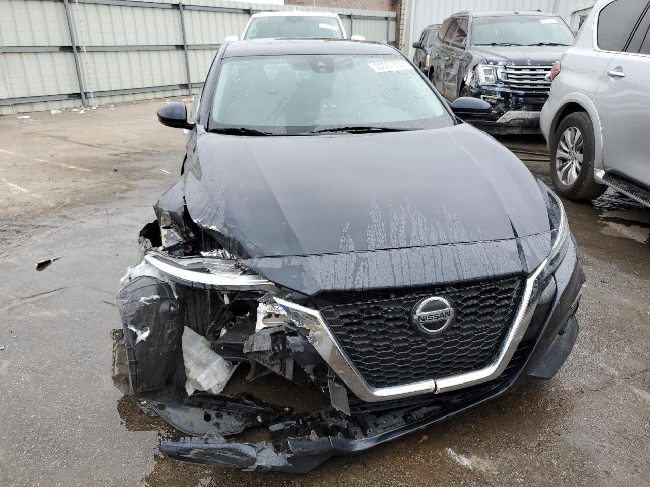 2019 Nissan Altima - Image 5