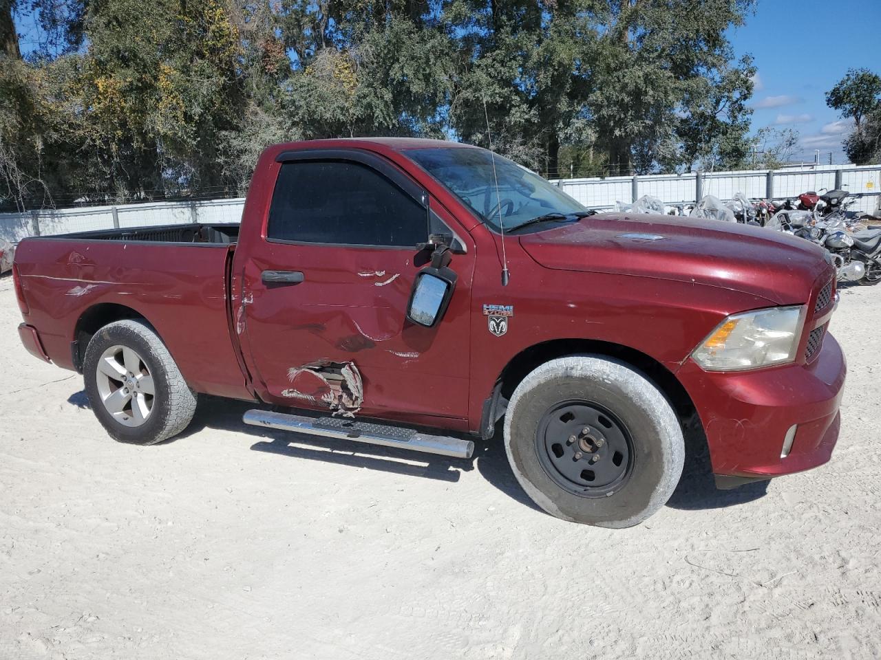2013 RAM 1500 - Image 4