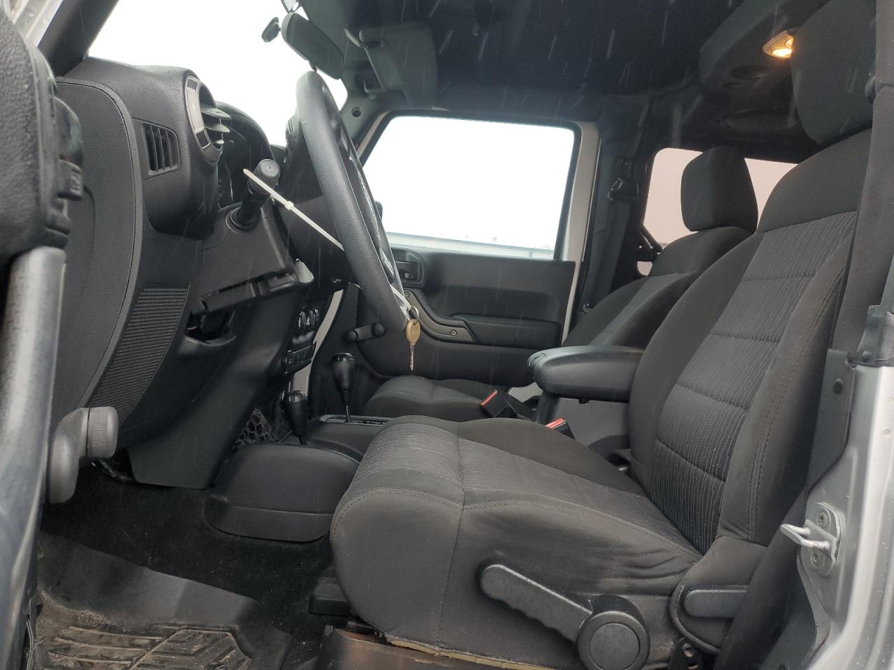 2011 Jeep Wrangler - Image 7