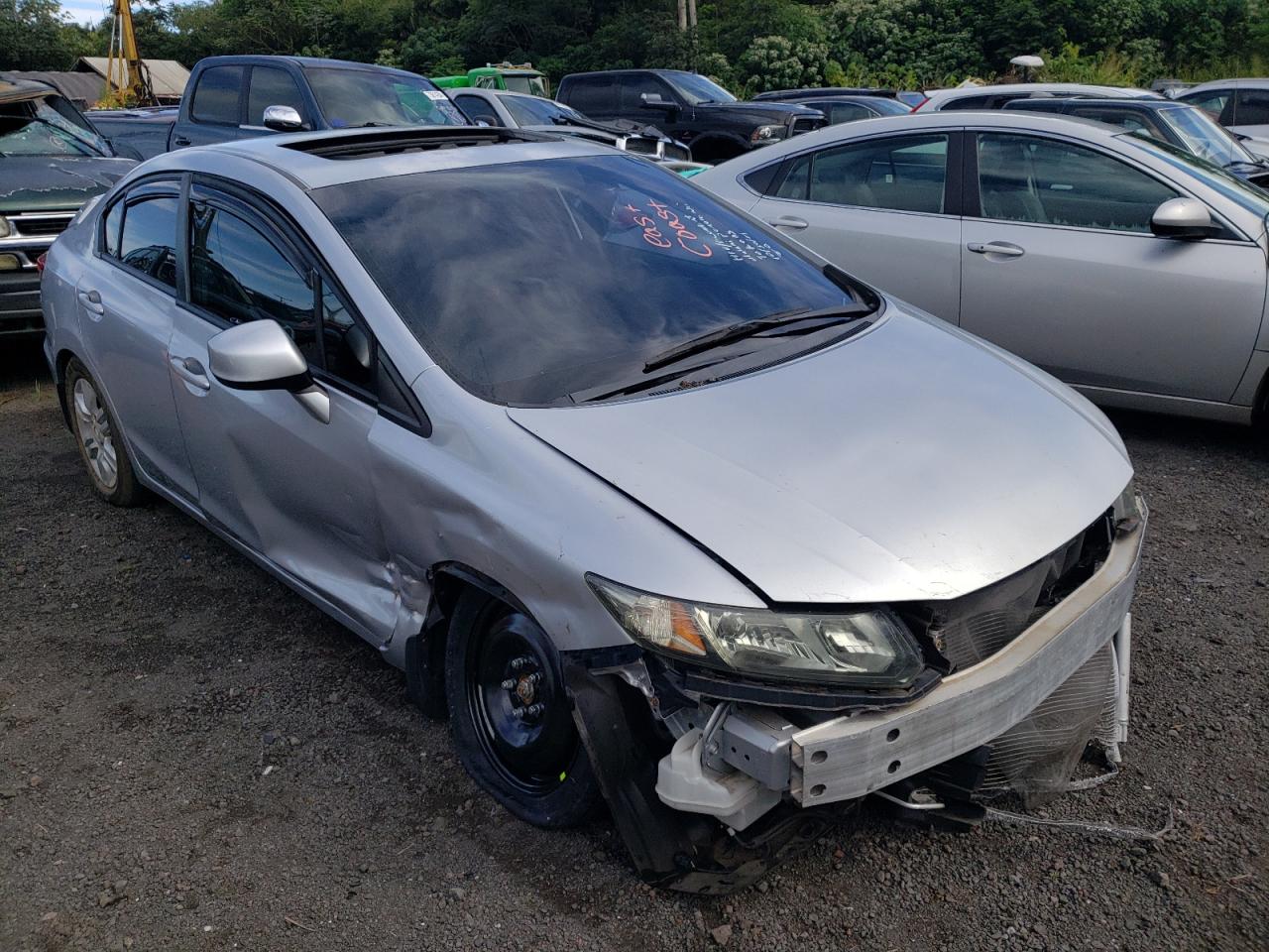 VIN 2HGFB6E50DH702415 2013 HONDA CIVIC no.4