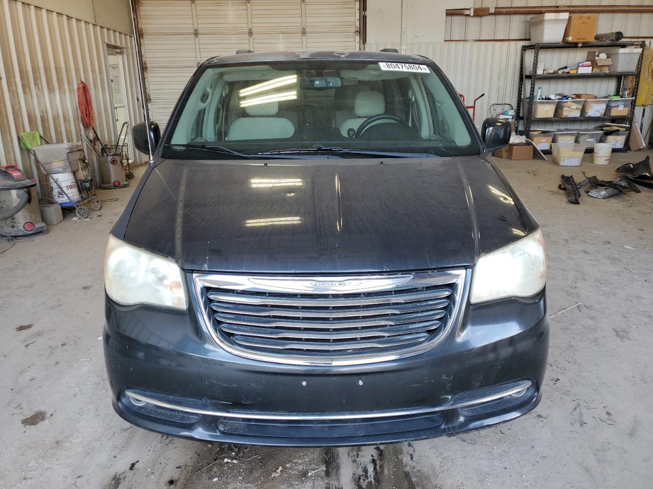 2011 Chrysler Town & Country - Image 5