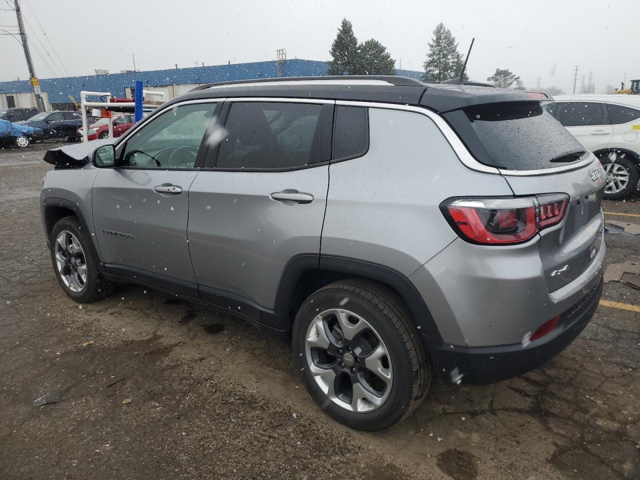 2018 Jeep Compass - Image 2