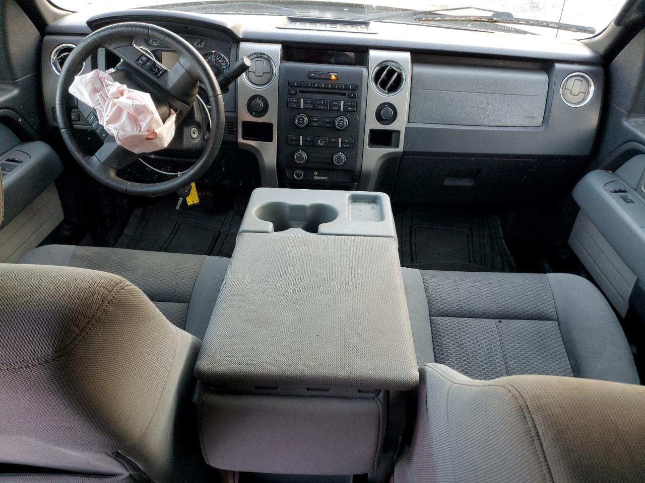 2011 Ford F-150 - Image 8
