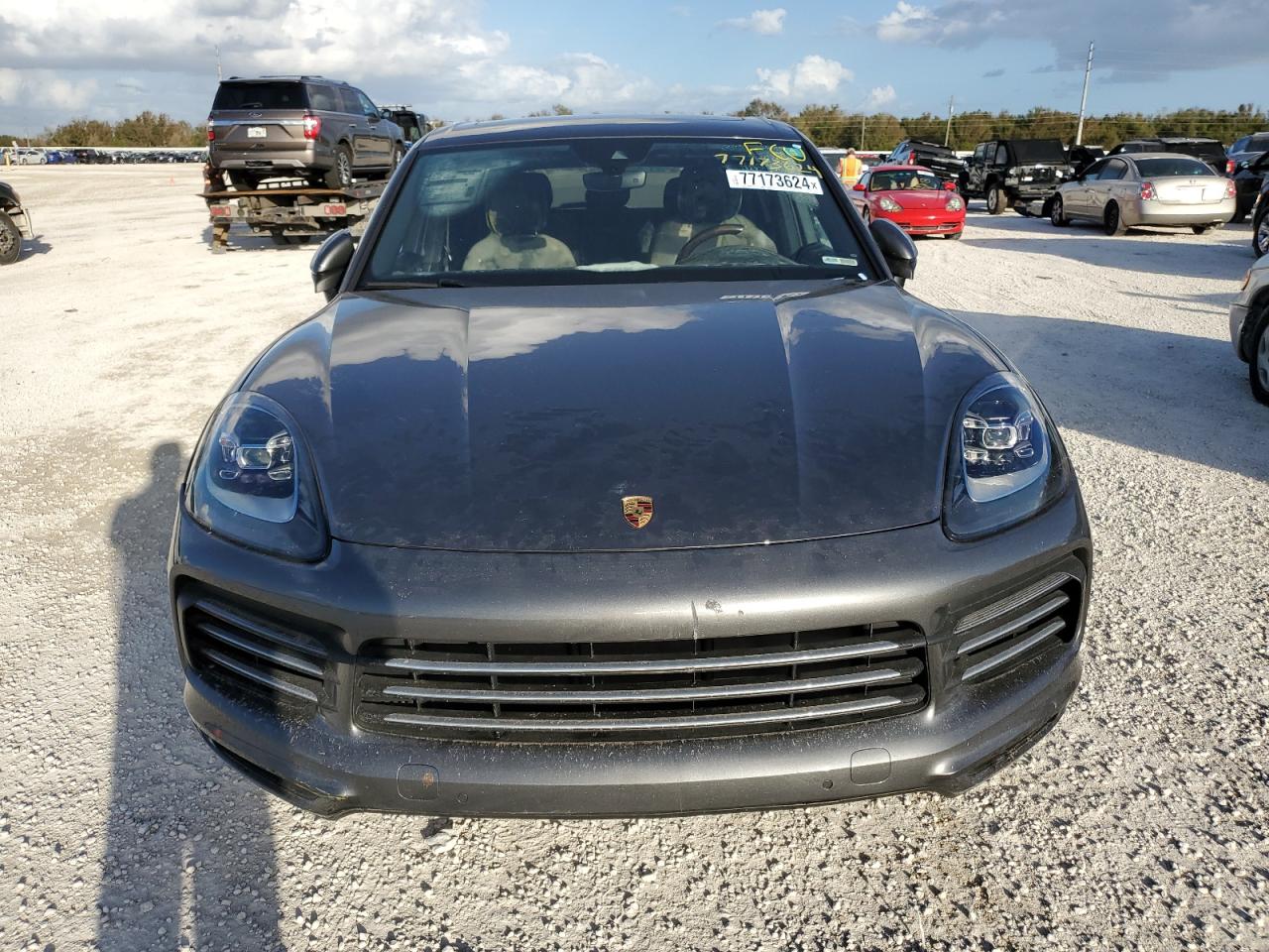 2019 Porsche Cayenne - Image 5