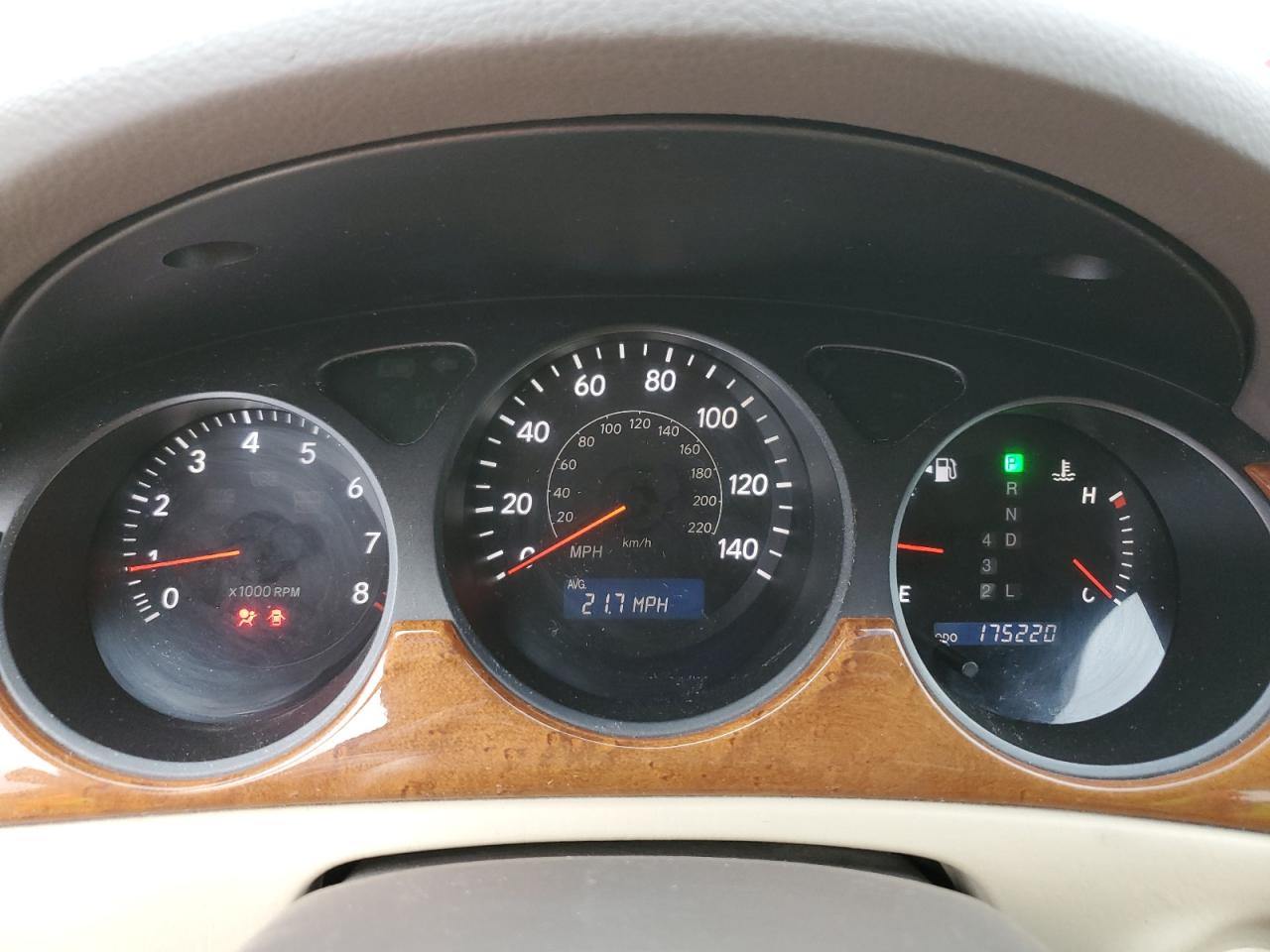 2005 Lexus ES - Image 9