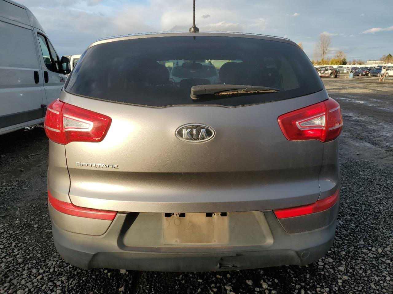 2012 Kia Sportage Base VIN: KNDPB3A21C7339016 Lot: 80000104