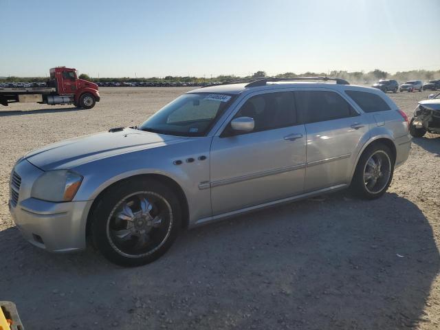 2005 Dodge Magnum R/T