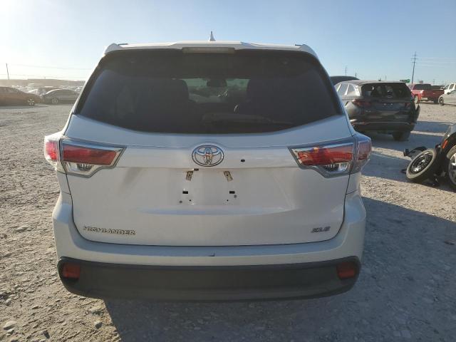 Parquets TOYOTA HIGHLANDER 2016 Biały